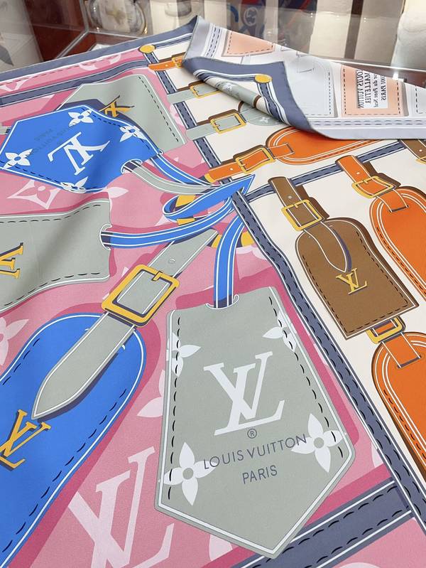 Louis Vuitton Scarf LVC00475